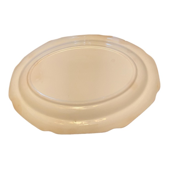 Antique oval serving platter. Scalloped edges with floral center Used condition - Picture 3 of 3